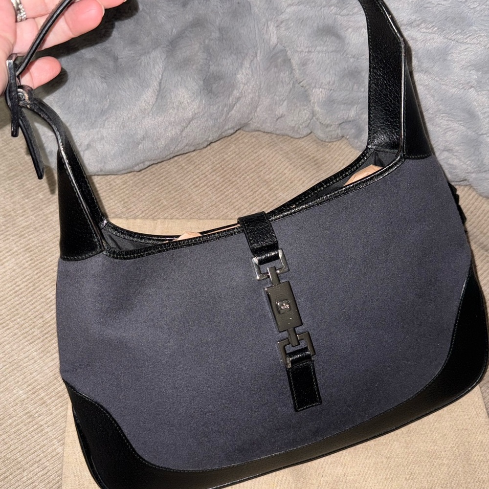 /traded/👑 Vintage Gucci Jackie Bag - Picture 2 of 14